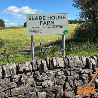 Slade House Farm Signage