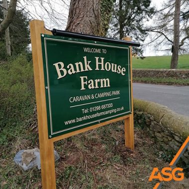 Bank House Fam Caravan site signage